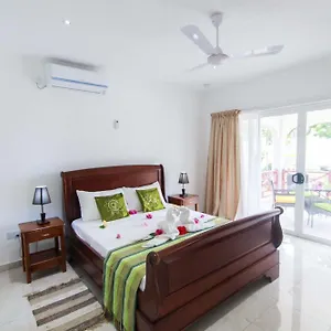 https://coco-blanche.maheislandhotels.com